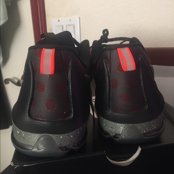 KD 8 SE "What the KD" - Picture 3 of 4