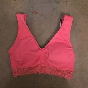 Pink bra/active bra
