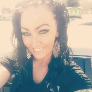 Meet your Posher, Casey