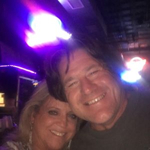 Meet your Posher, Vanitia