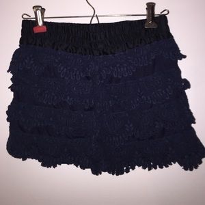 Super cute Uniqlo crochet shorts