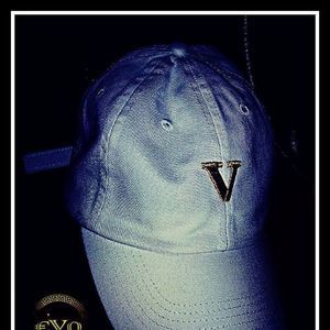 Meet your Posher, Alejandro