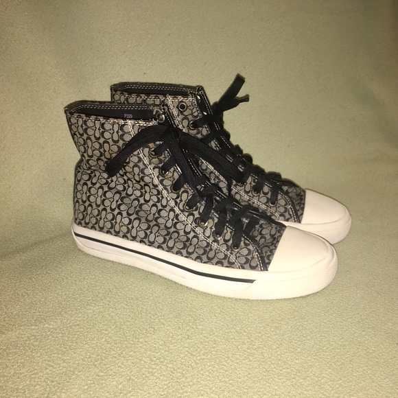 Coach Shoes - Coach Bianca High-Top Sneakers w/ Logo print 🌷