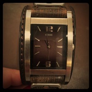 Men's Brown leather Guess watch