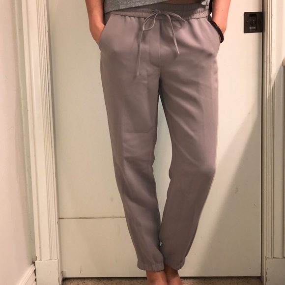 J. Crew Pants - J. Crew Drapey Drawstring Pants in taupe!