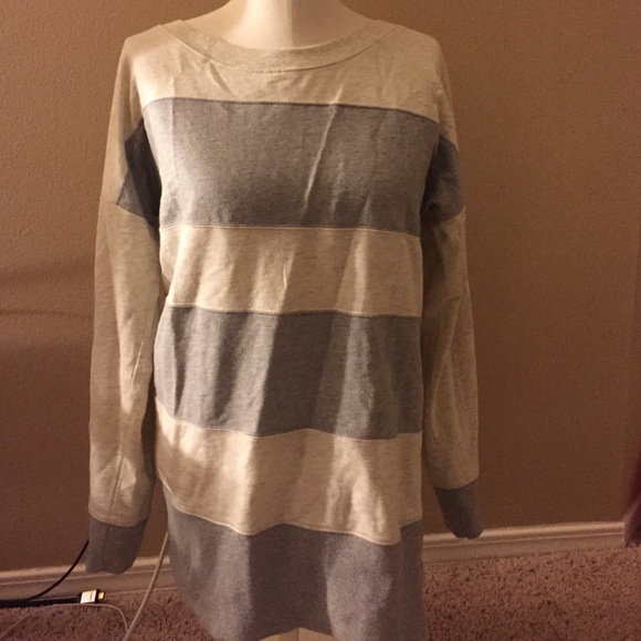 LOFT medium sweater/sweatshirt long top