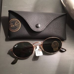 NWOT Ray Ban Oval Flat Lenses- from UO