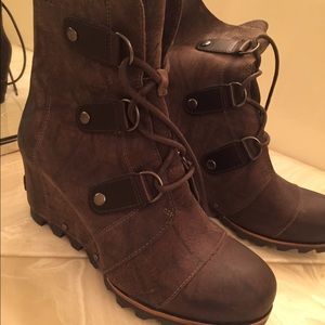 Sorel Joan of Arctic boots