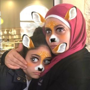 Meet your Posher, Muna