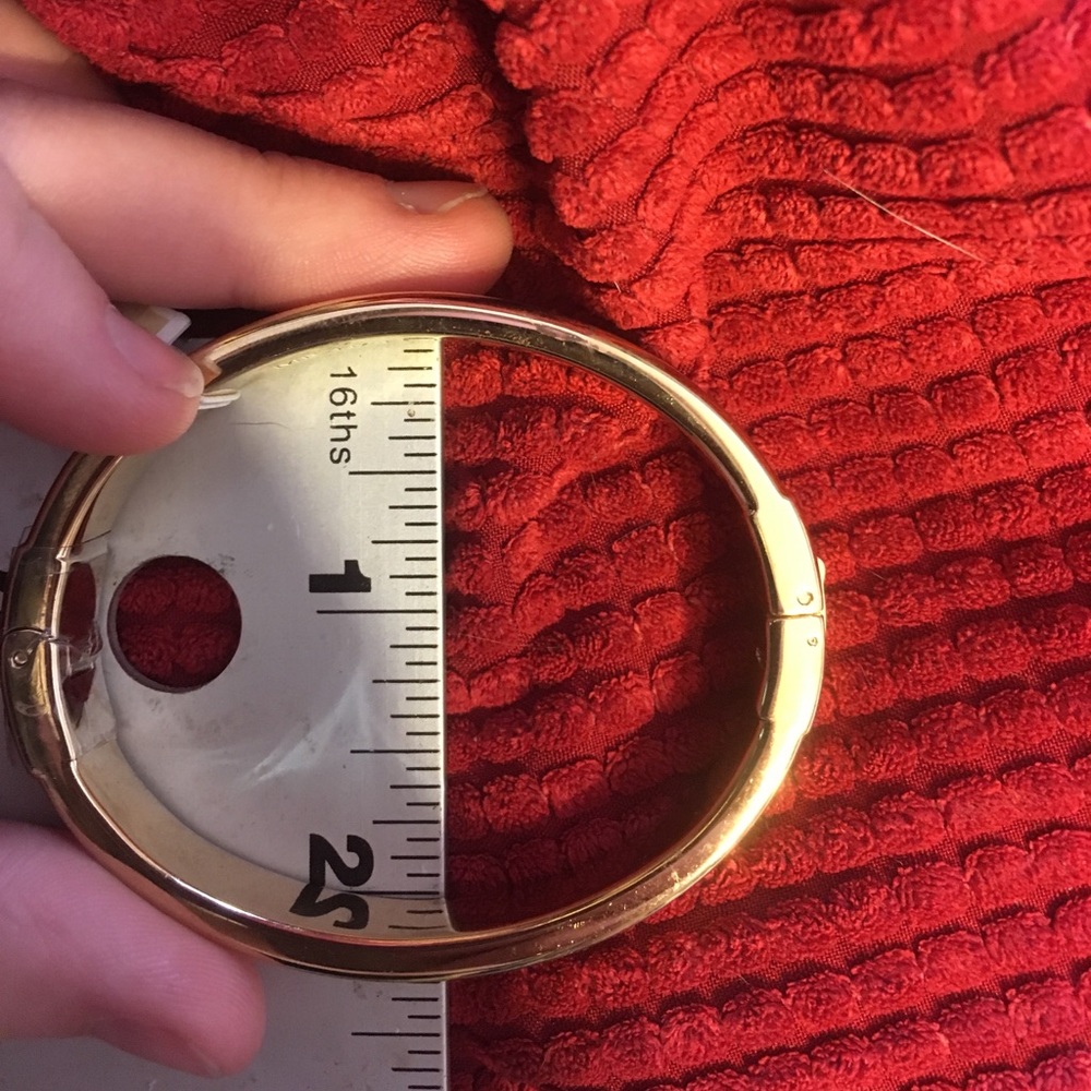 Gold Michael Kors bracelet - Picture 5 of 5