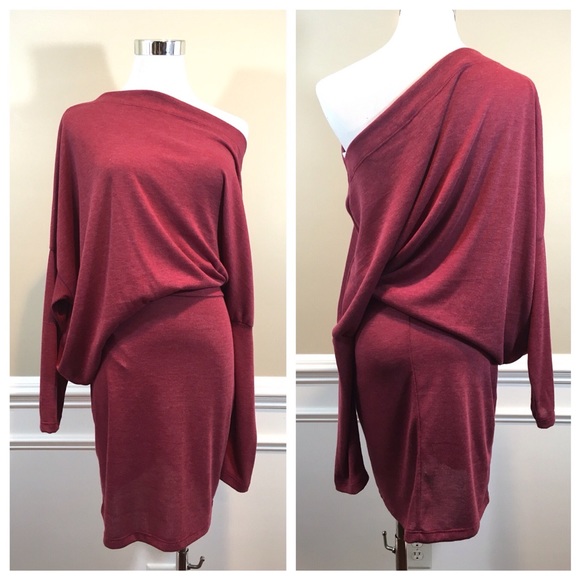 ⭐️LAST ONE!⭐️ Red Long Sleeved Dolman Mini (S) - Picture 2 of 5
