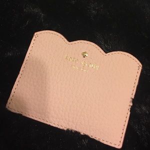 Pink scallop card holder