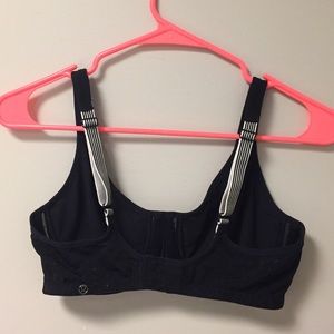 Black Lululemon Sports Bra