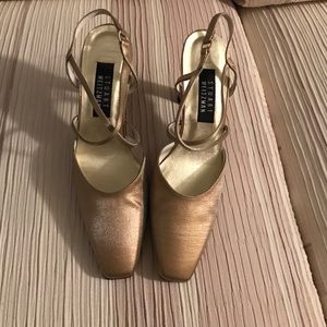 Stuart Weitzman gold satin heels
