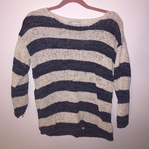 Super cute striped sweater!