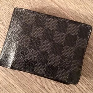 Men's Louis Vuitton Damier Graphite Canvas Wallet