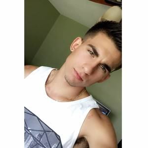 Meet your Posher, Maxi