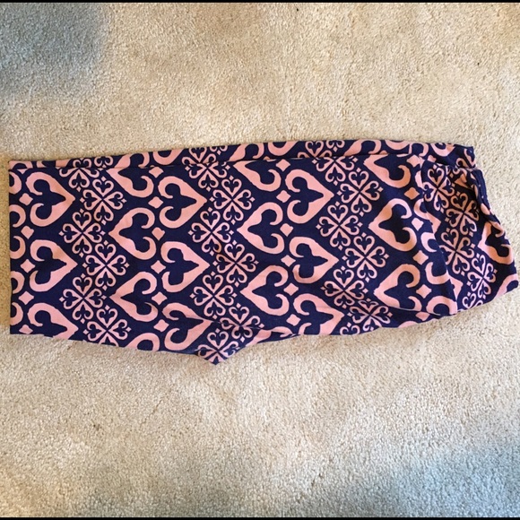 Lularoe Spade Heart Leggings - OS - Picture 1 of 1