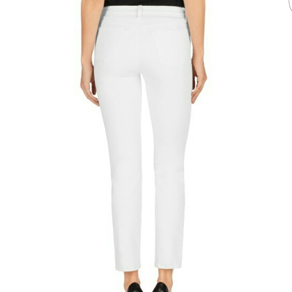 J BRAND  JEANS. 28  (CHOPPED RAIL)       (2) - Picture 4 of 4