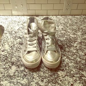 True religion shoes, size 9