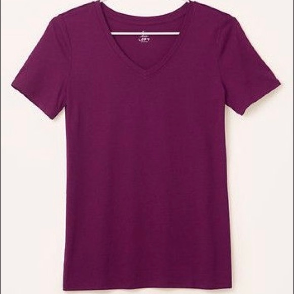 LOFT Magenta V-Neck Tee