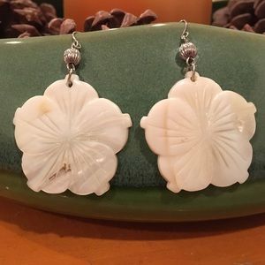 Natural shell earrings