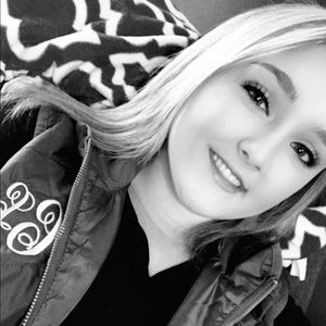 Meet your Posher, Hanna