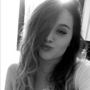 Meet your Posher, Beatriz