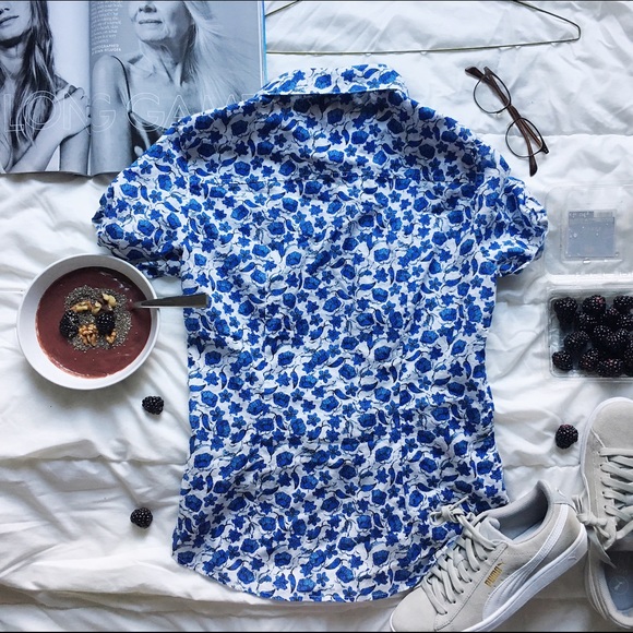 Floral Pattern Polo Shirt - Picture 2 of 4