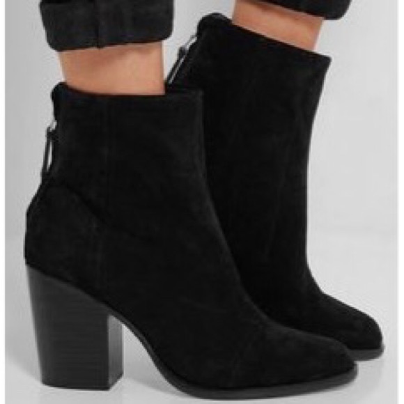 rag & bone Shoes - ❣️FLASH SALE❣️Rag & Bone - Ashby Suede Ankle Boots