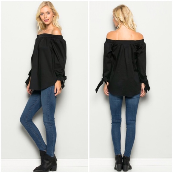 Tops - Black Off The Shoulder Top