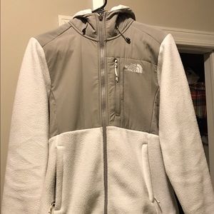 REDUCED: White hooded North Face Denali Jacket