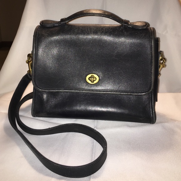 vintage navy blue coach purse