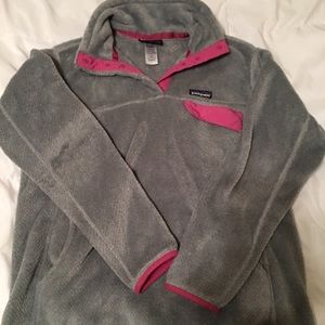 patagonia size large gray and pink fleece