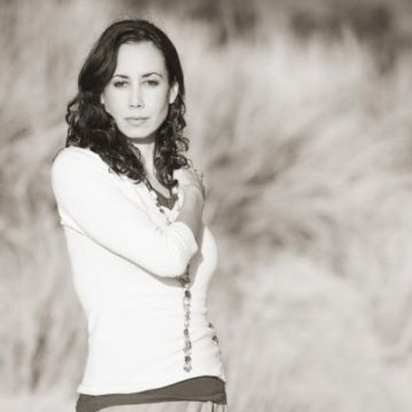 Meet your Posher, Loren - Picture 1 of 1