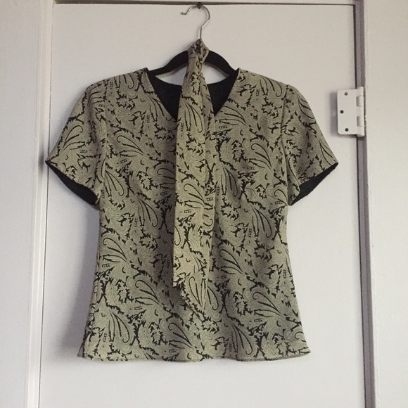 Patterny Talbots's Top - Picture 2 of 3