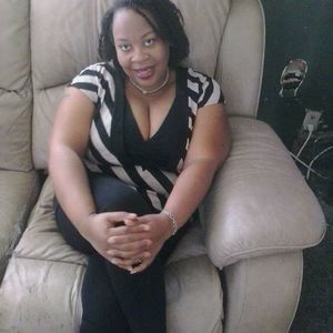 Meet your Posher, Damika