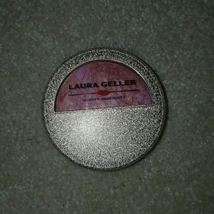 Laura Geller blush n brighten