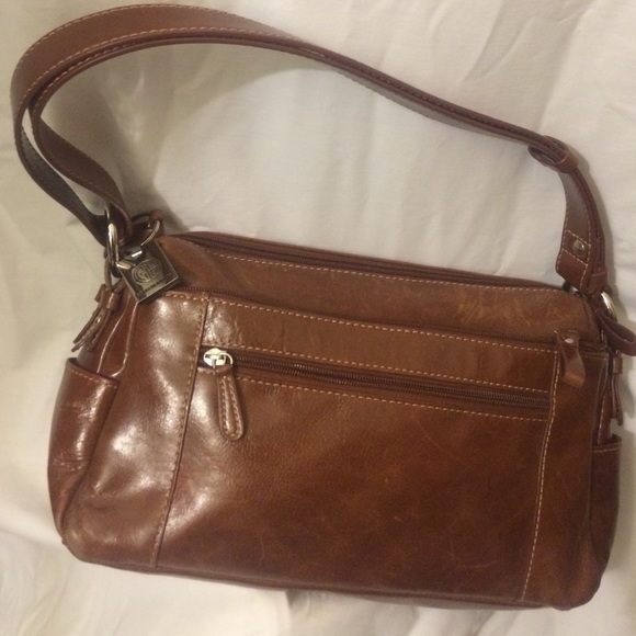 giani bernini shoulder bags