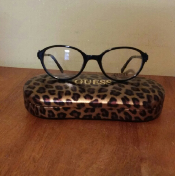 GUESS frame - Picture 1 of 4