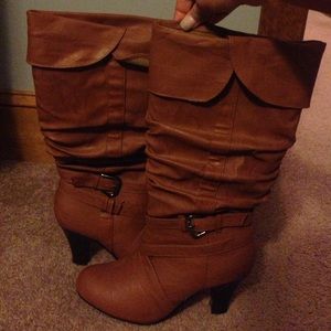 Brown boots