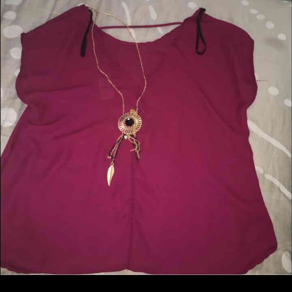 CUTE BLOUSE - Picture 3 of 4