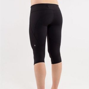 ⛔️SOLD⛔️Lululemon Run Excel Crop Black Sz 6