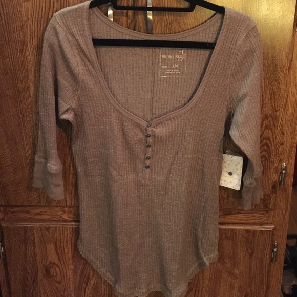 Free People We the Free taupe top size large NWT