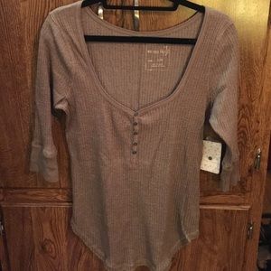 Free People We the Free taupe top size large NWT