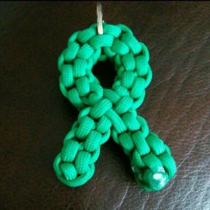 Green Ribbon Paracord Awareness Keychain