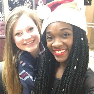 Meet your Posher, Amelia