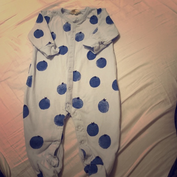 Baby gap footed Pj's