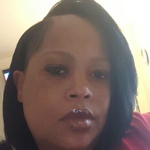 Meet your Posher, Kendra