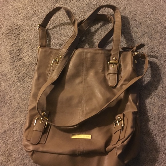 Christina Siriano hand bag.